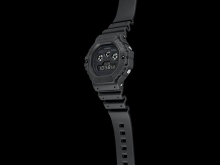 DW-5900BB-1ER