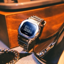 GM-5600YM-8ER
